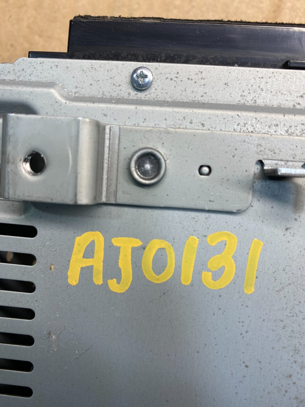 2013 2014 2015 Ford Escape Radio Receiver ID cj5t-19c107-bg AJ0131 DW7