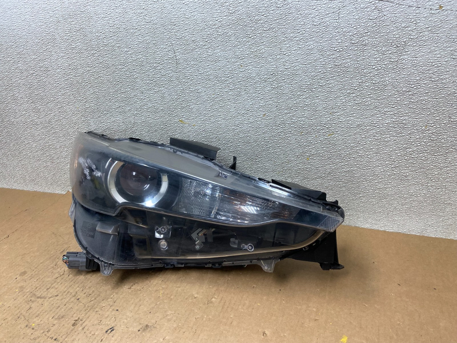 2017 to 2021 Mazda CX-5 CX5 Right Passenger Rh Side LED Headlight z7871 DG1