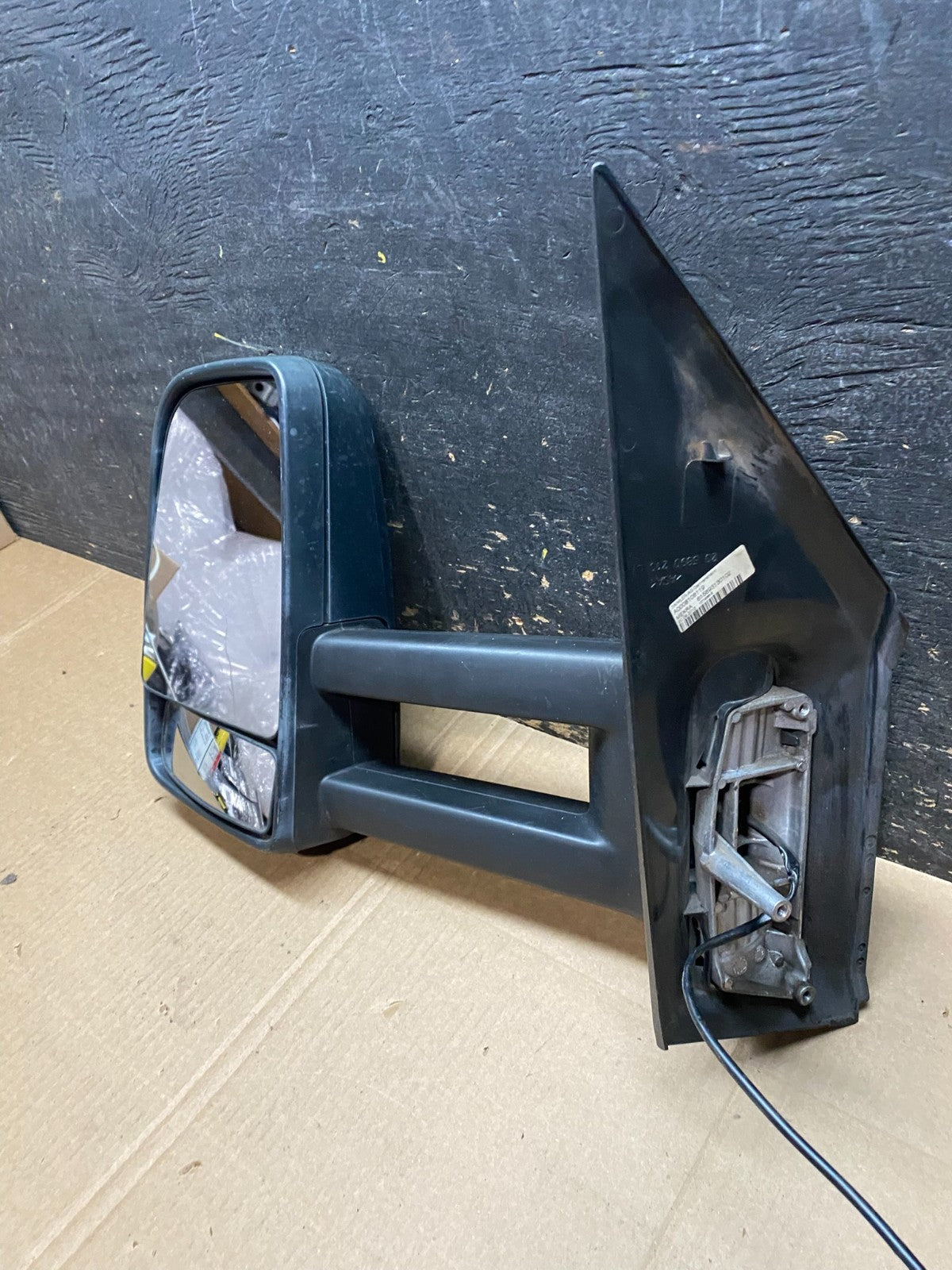 2007 to 2018 Mercedes-Benz Sprinter Left Driver Side View Door Mirror W9016 DW10