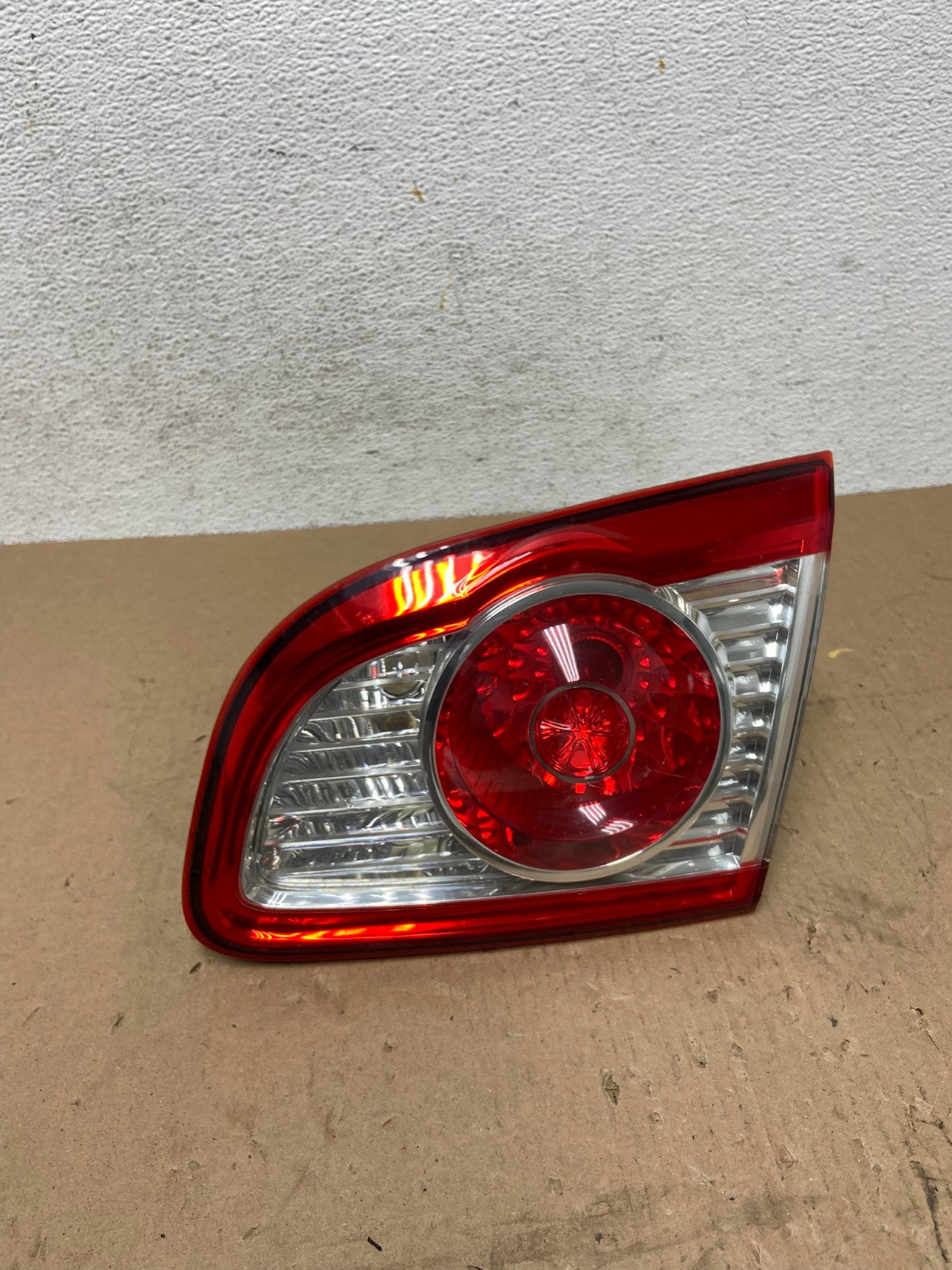 2010 2011 2012 Hyundai Santa Fe Right Passenger Tail Light Inner AD7736 LK0