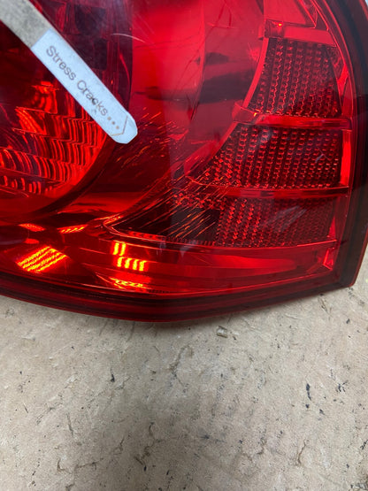 2004 2005 2006 Nissan Sentra Right Passenger Rh Side Tail Light AI3637 LK4