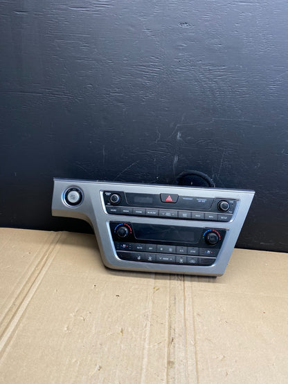 2015 to 2017 Hyundai Sonata Ac Heater Climate Control AB8787 DG0