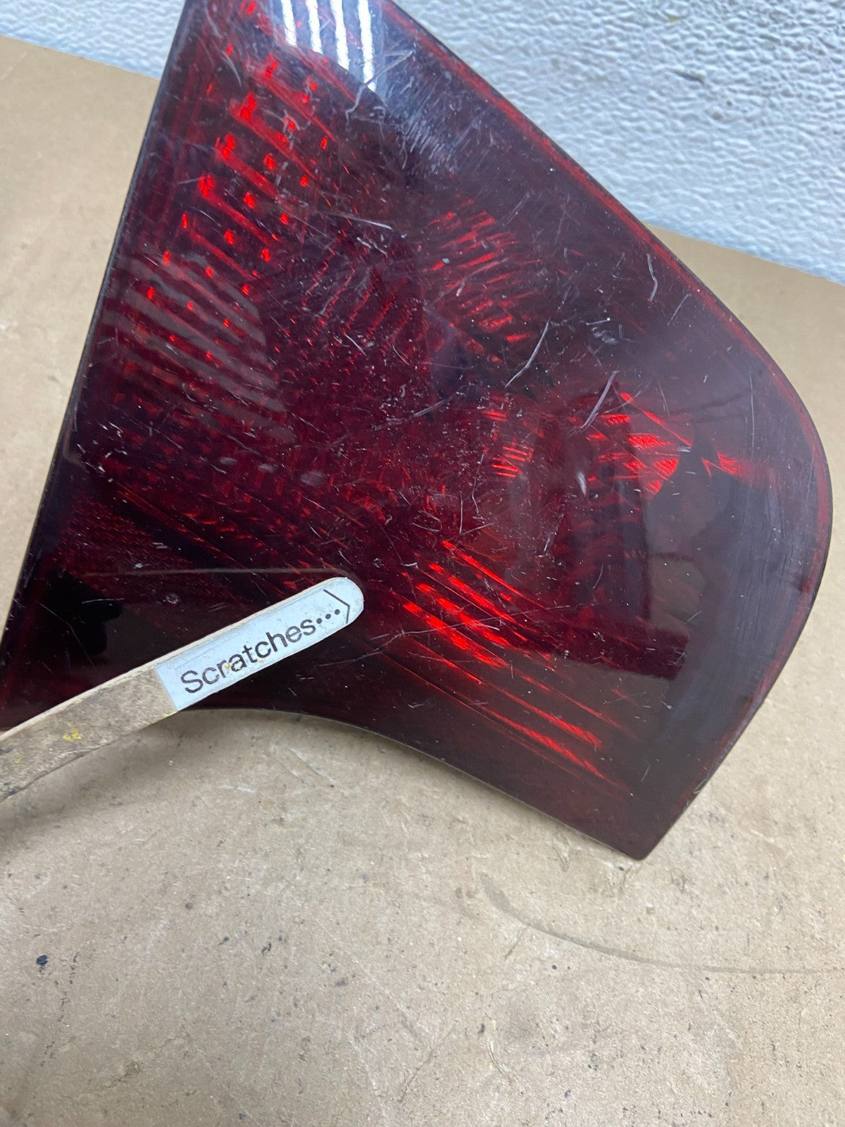 2004 to 2008 Audi A4 Sedan Left+Right Side Inner Tail Lights AC5798 DW4