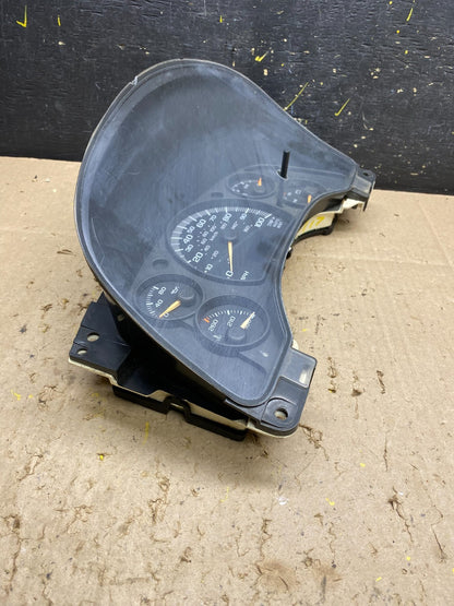 2003 to 2007 Chevrolet Express Speedometer Cluster Gauge 25755008 U5581 PS3
