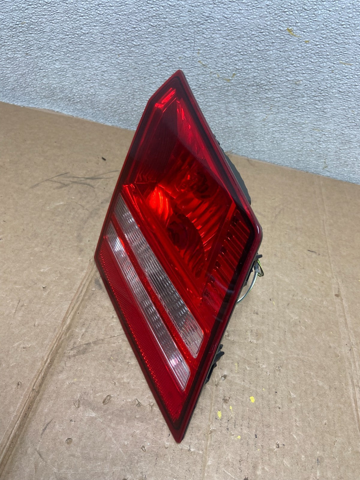 2009 2010 2011 Dodge Journey Left Driver Inner Trunk Lid Tail Light Oem AA13421