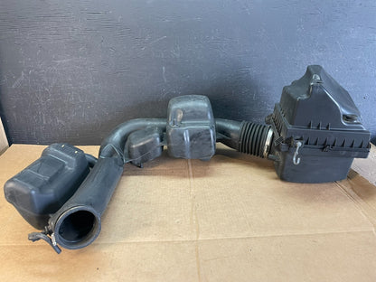 2011 - 2013 Dodge Durango 3.6L Resonator Air Intake Tube AE0897 DG4