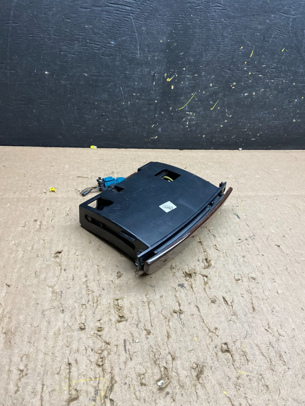 2000-2006 Mercedes S430 S500 Center Console Ash Tray Compartment OEM T6293 DG2