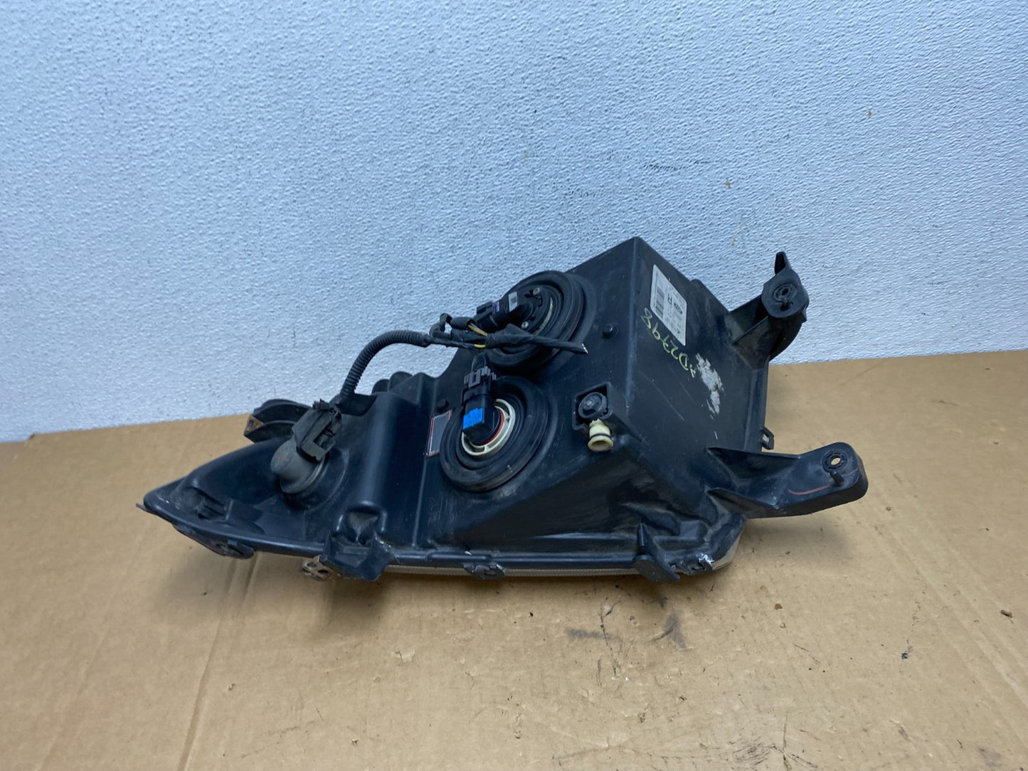 2007 to 2010 Ford Edge Right Passenger RH Halogen Headlight AD2798 DW6