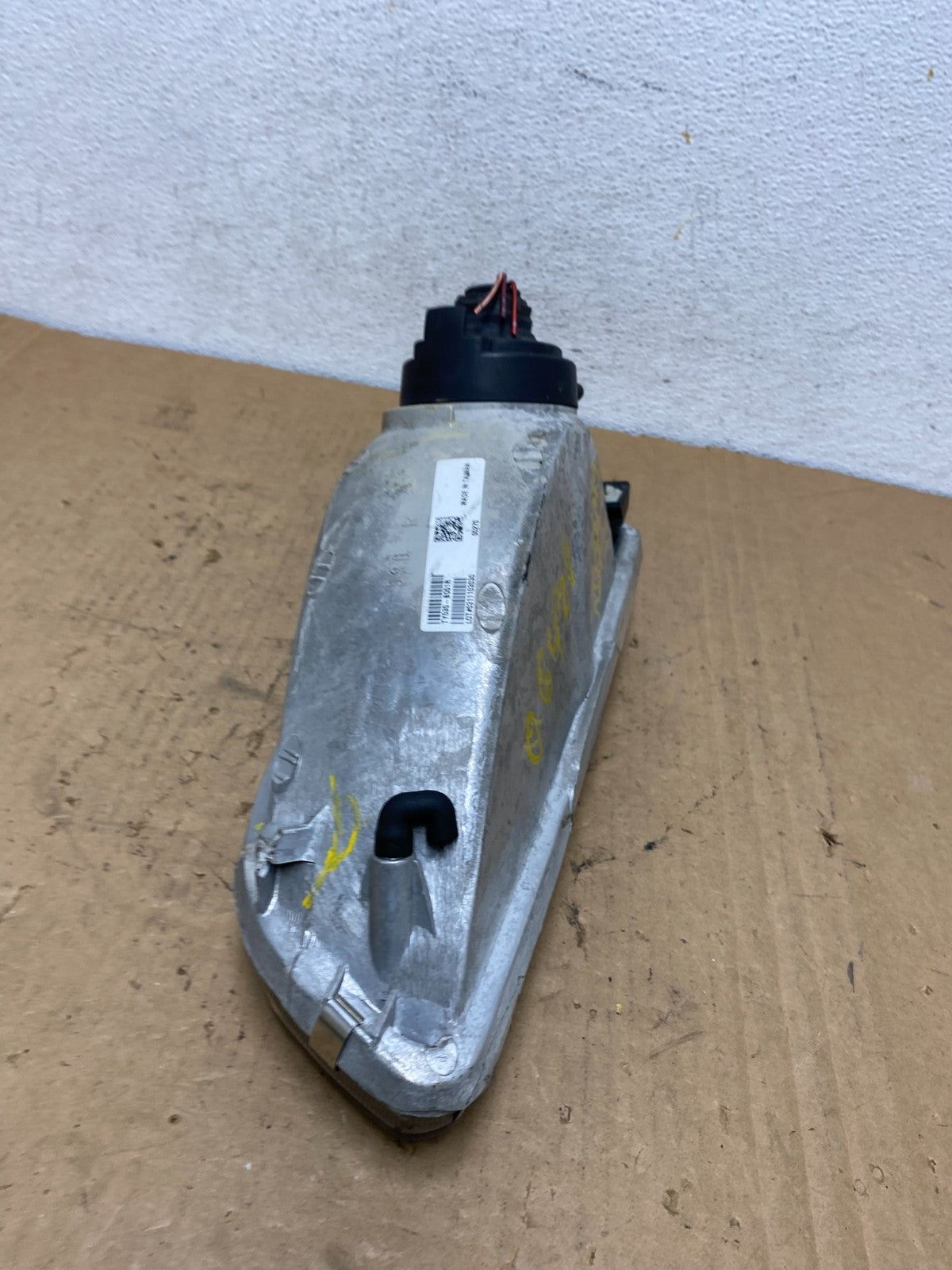 1997 1998 1999 Toyota Camry Right Passenger RH Halogen Headlight AD3049 DW7