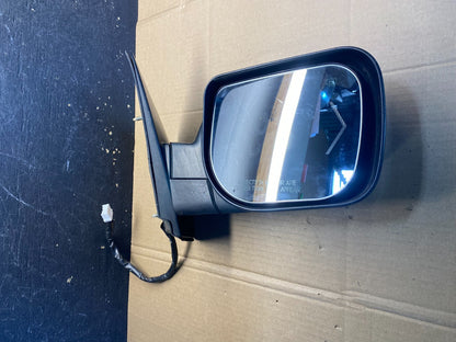 2008 to 2015 Nissan Armada Right Passenger Side Turn Signal Mirror OEM AB2625 MS4