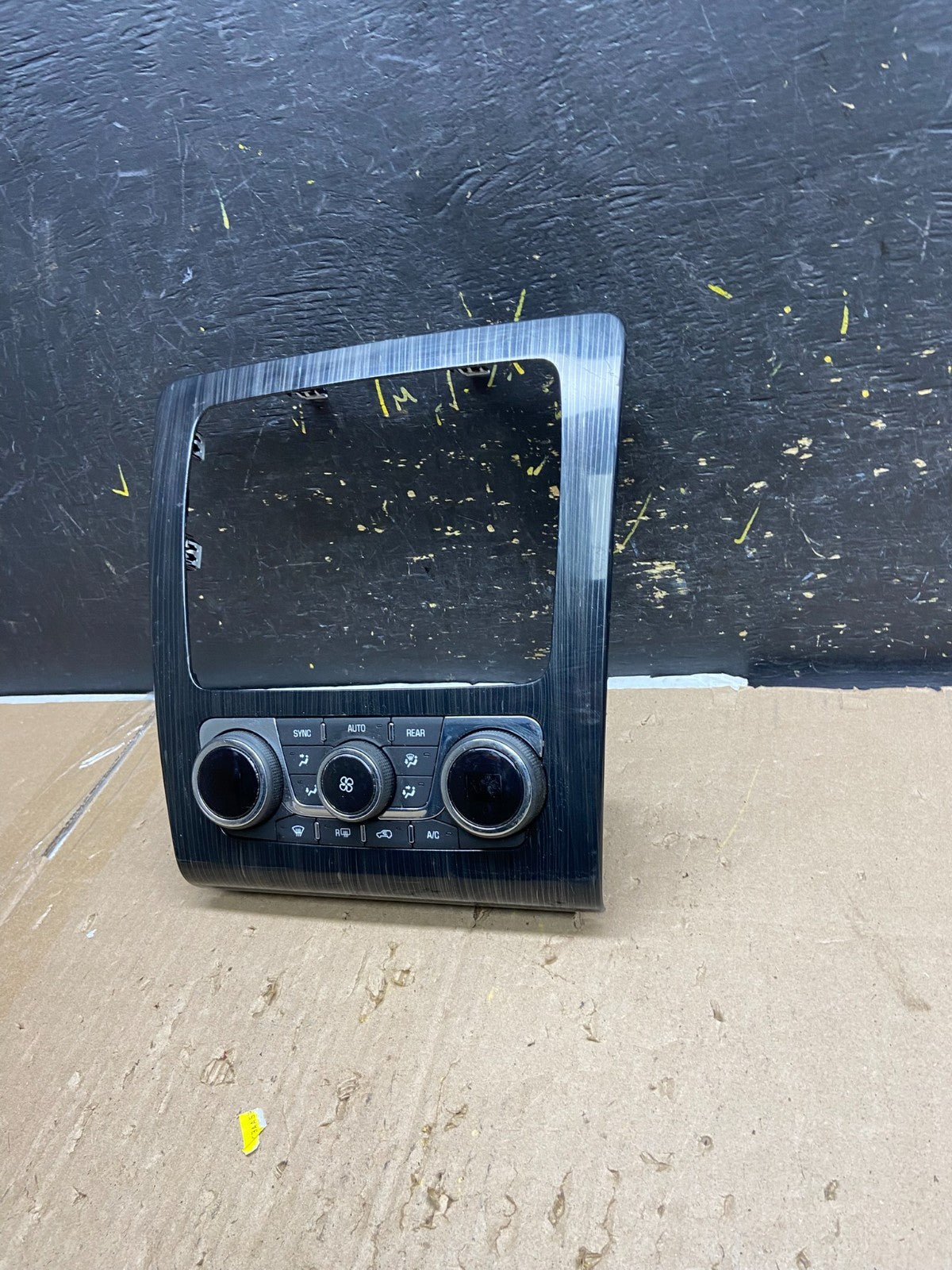 2013 to 2017 Chevrolet Traverse Radio Bezel Ac Heater Climate Control AB5440 DG1