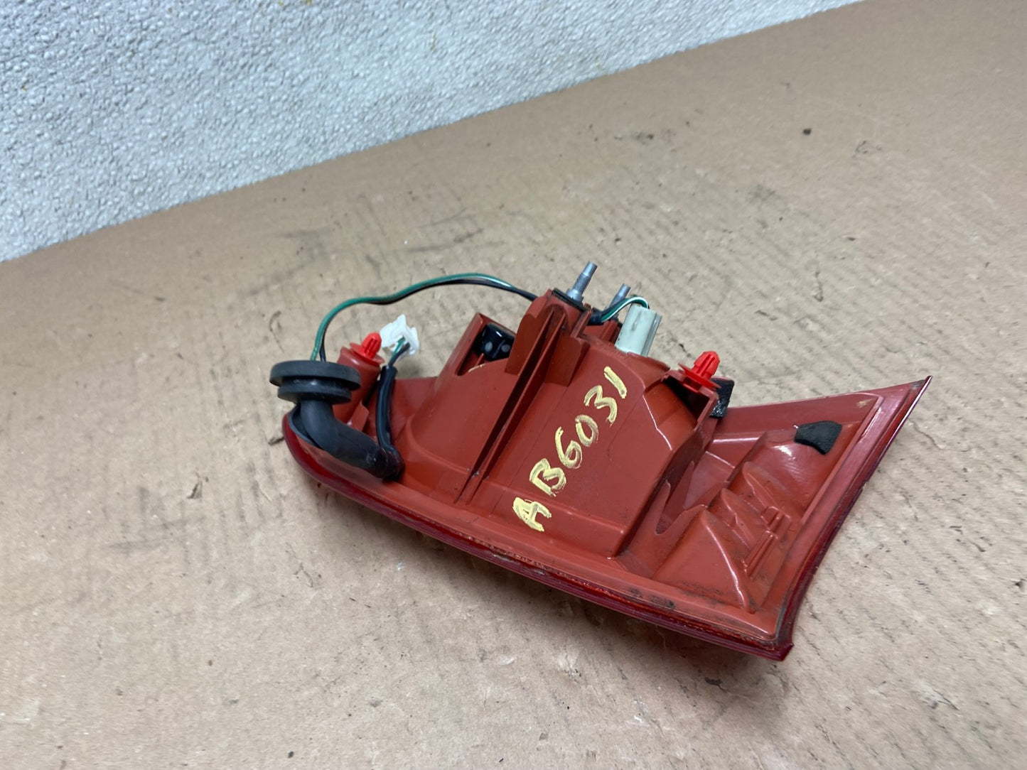 2008-2012 Infiniti Ex35 Inner Light Left Driver Tail Light OEM AB6031 LK5
