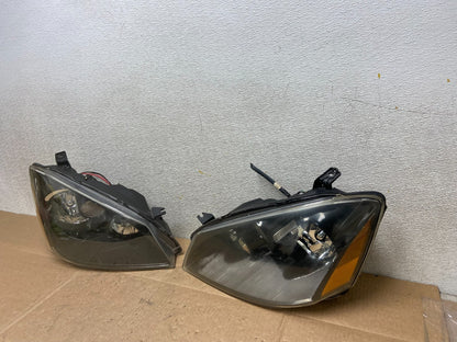 2002 to 2004 Nissan Altima Left+Right Side Set Halogen Headlights OEM Y8775 DW1