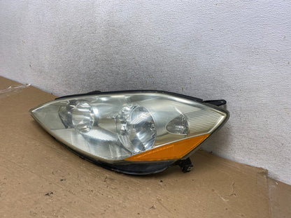 2006 to 2010 Toyota Sienna Left Driver Lh Side Headlight Halogen AH8521 DW2