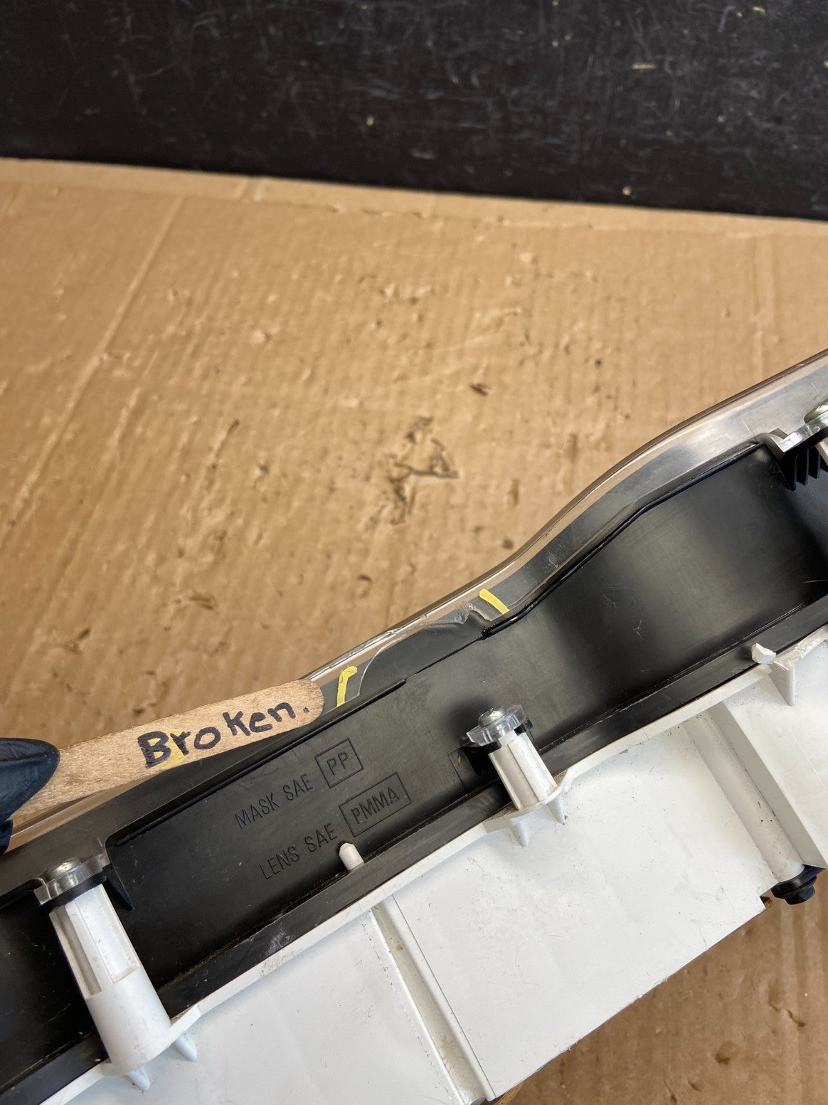 2000-2001 Dodge Ram 1500 Instrument Speedometer Gauge Cluster AD6891 DG5