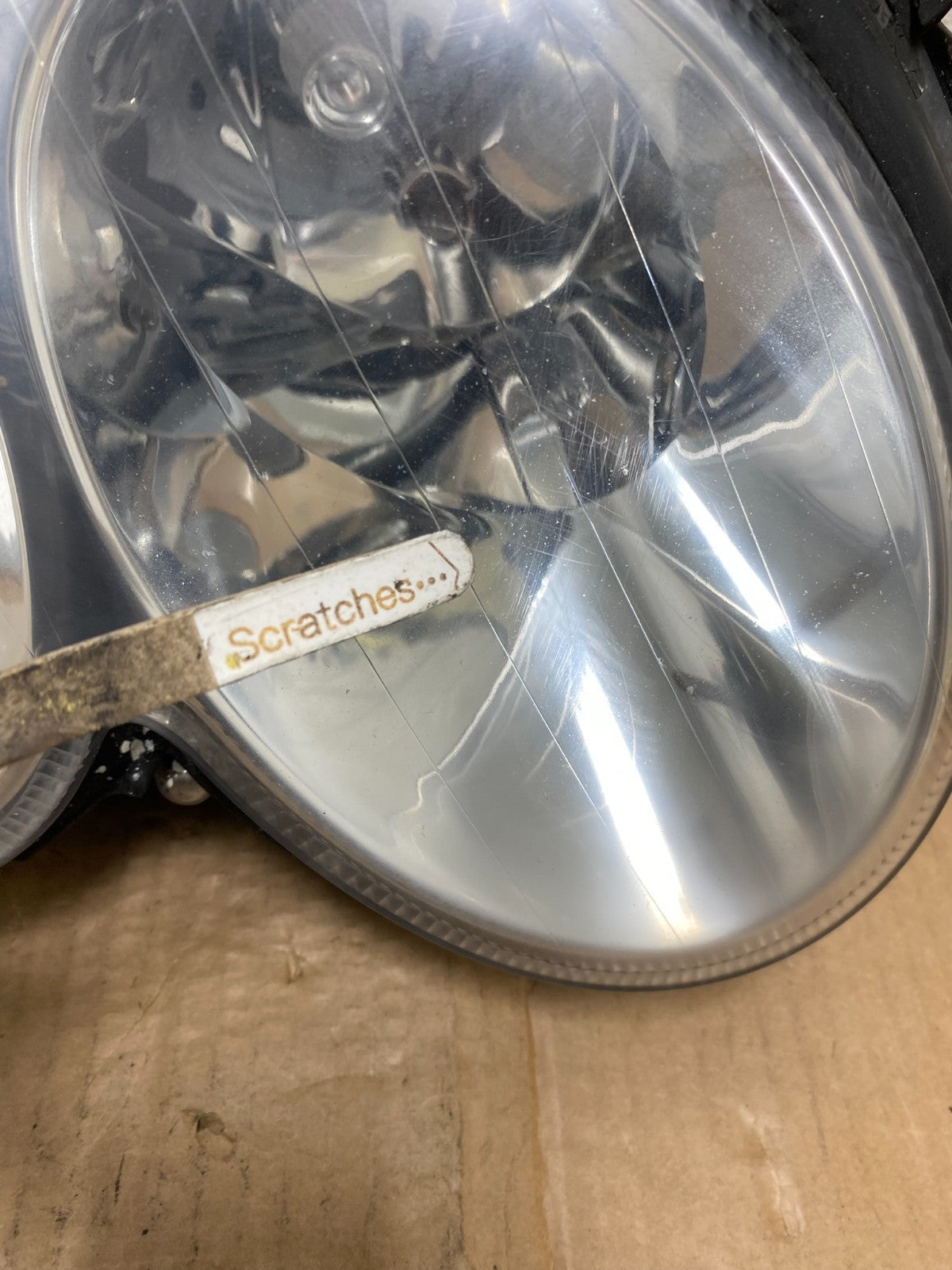 2003-2005 Mercedes Benz W209 CLK CLK350 Right Passenger Xenon Headlight AI65093