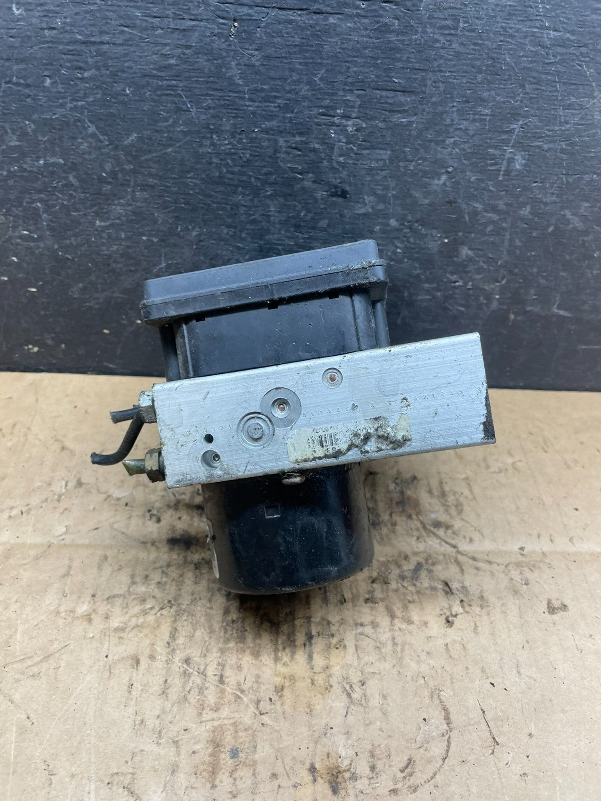 2007 Volvo XC90 4.4L V8 Anti Lock Brake System ABS Pump R4364 PS1
