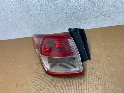 2013 to 2016 Ford Escape Left Driver LH Side Tail Light AE1352 LK1