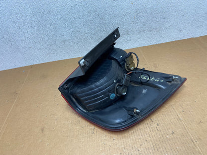 2003 2004 2005 2006 Ford Expedition Right Passenger Rh Tail light AD9352 LK5
