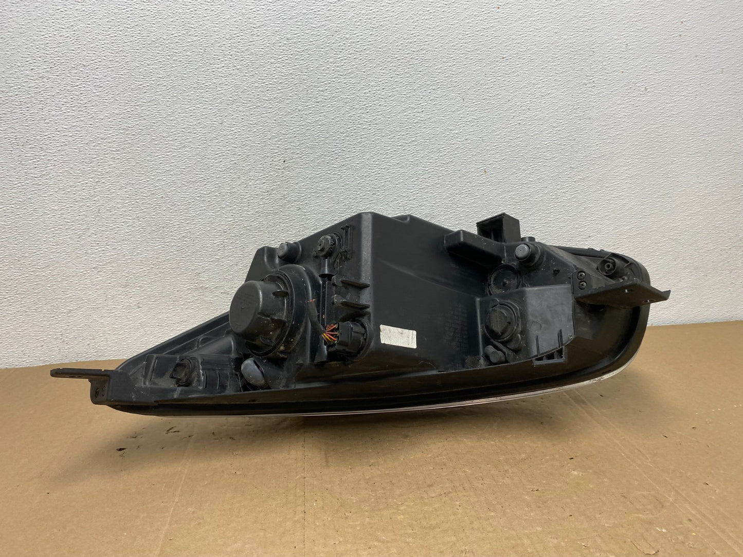 2014 - 2018 Kia Soul Right Passenger RH Halogen Headlight AC5680 DW4