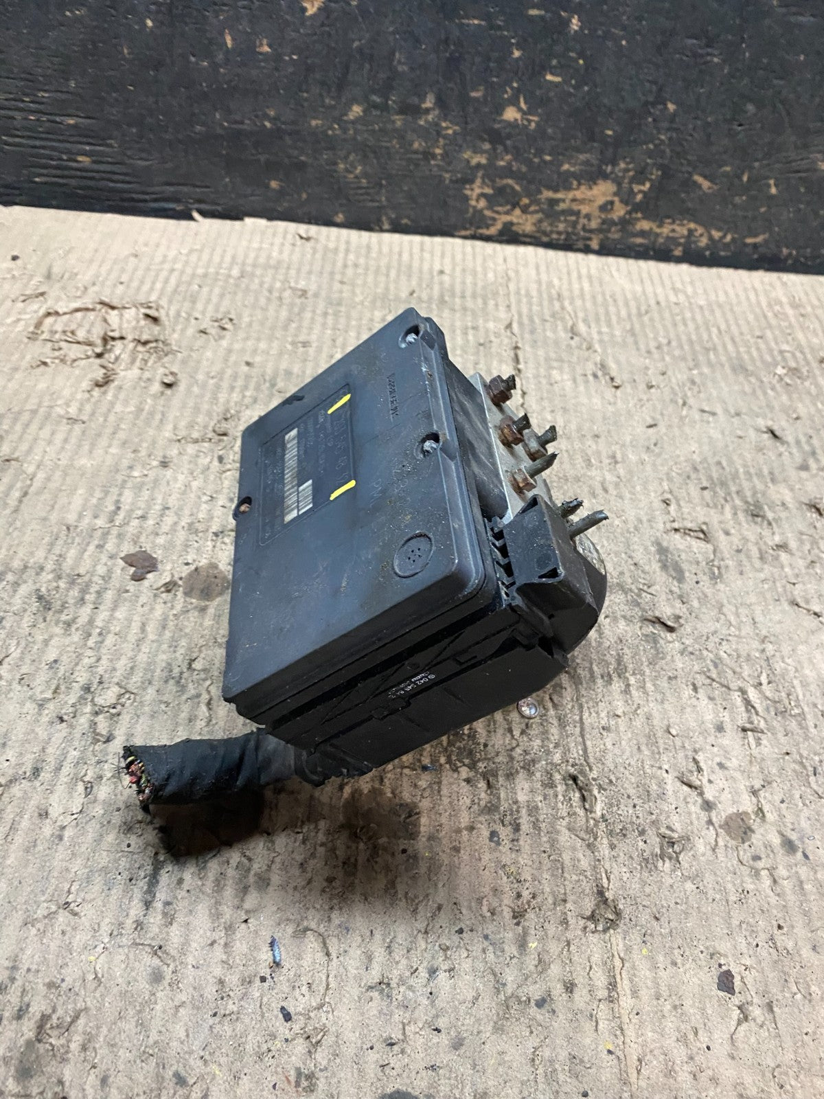 2006 2007 Mercedes C280 C350 ABS Anti Lock Brake Pump Module V6848 DG3