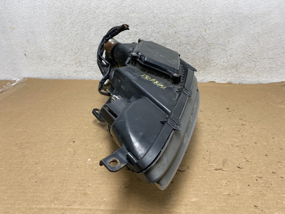 2002 - 2004 Lexus Es300 Es330 Right Passenger Headlight Hid Xenon AH8890 DW7