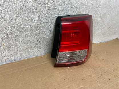 2014 2015 Kia Sorento Right Passenger Rh Tail Light AH8456 LK1