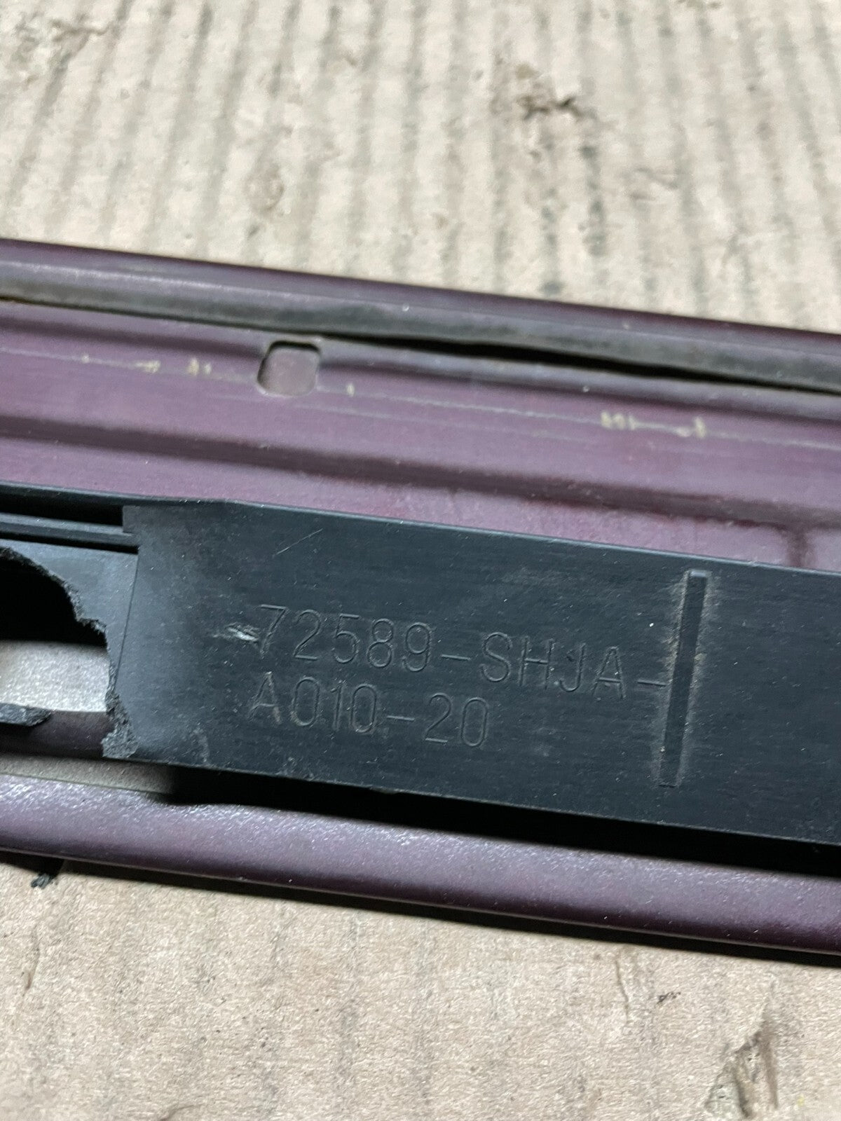 2005-2010 Honda Odyssey Left Driver  Rail Cover Quarter Trim Molding J3515 DG11