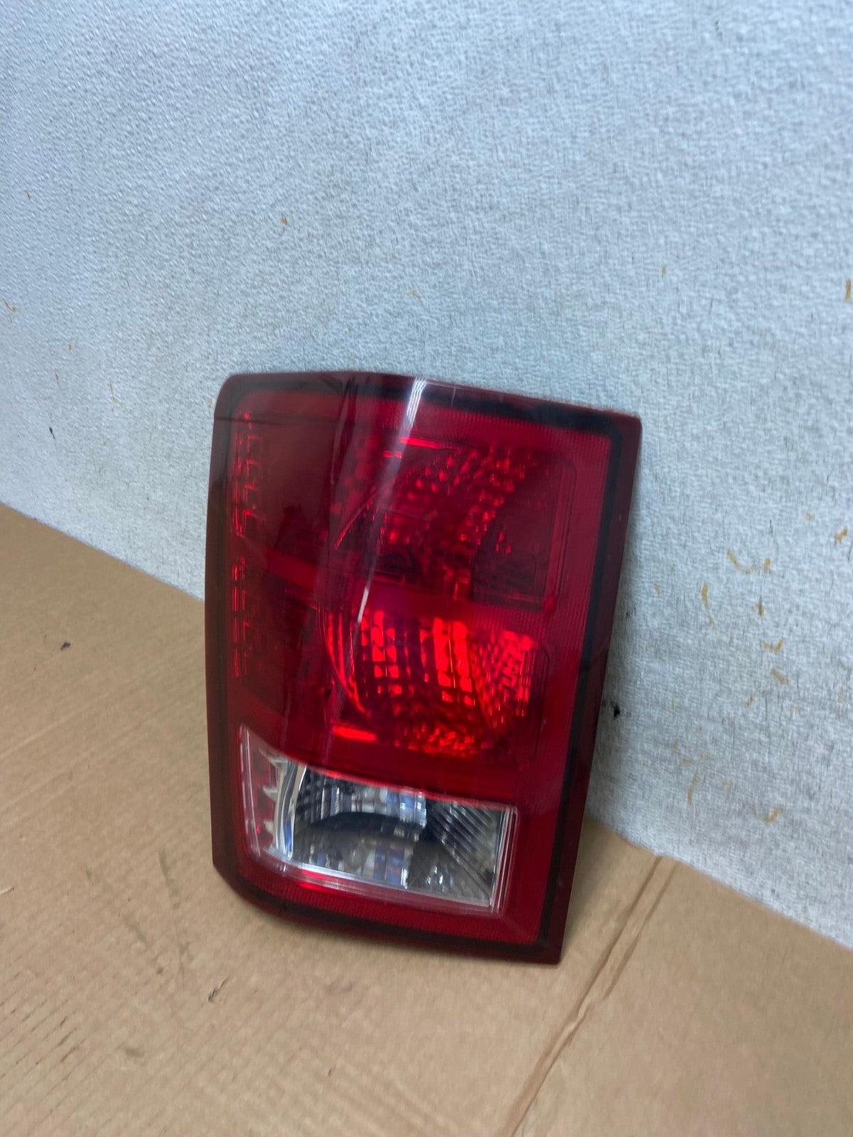 2007 to 2010 Jeep Grand Cherokee Left Driver Lh Tail Light AI3782 LK1