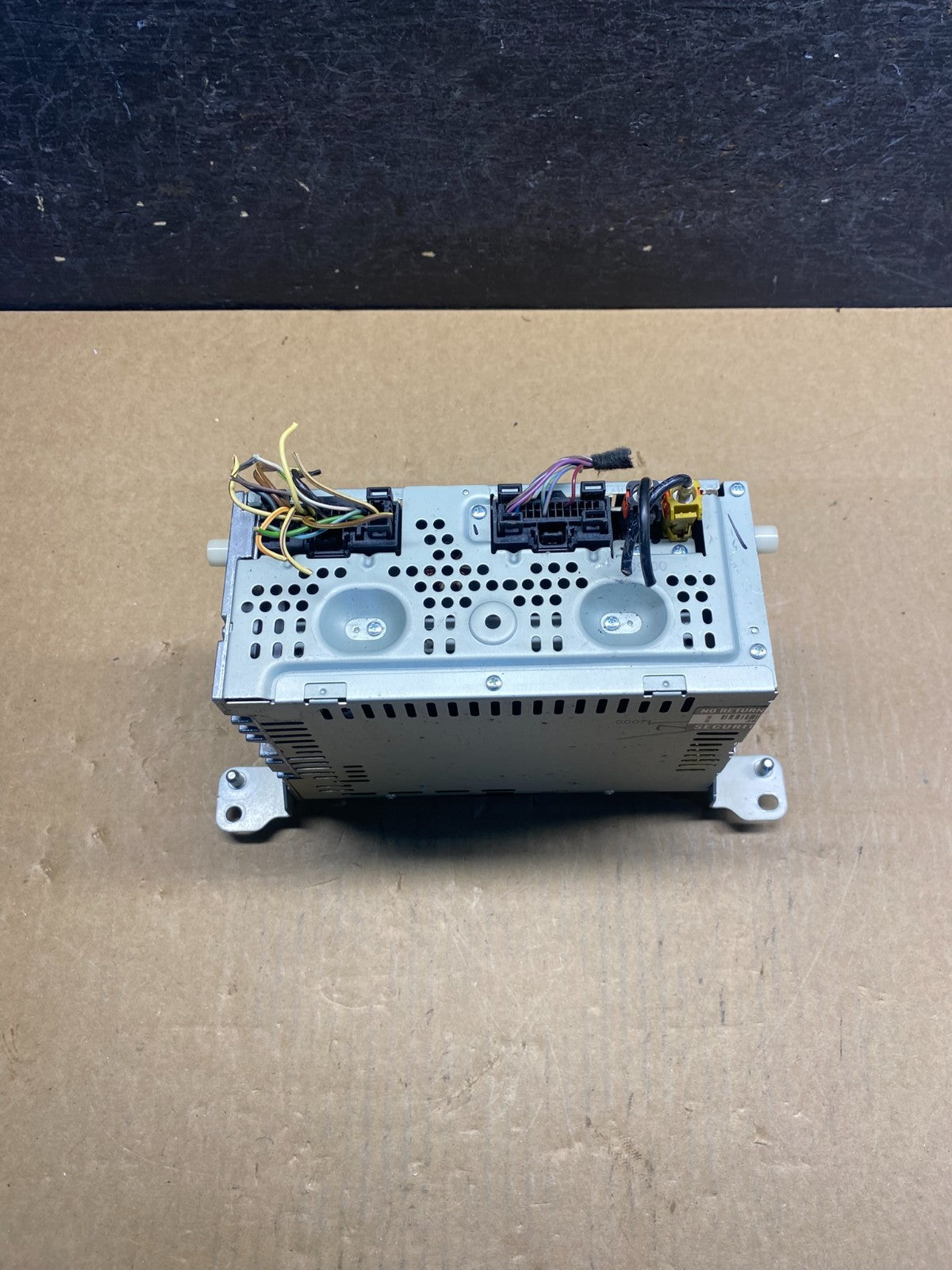 2016 to 2019 Ford Fusion Radio CD Player Reciver AG7382 DG5