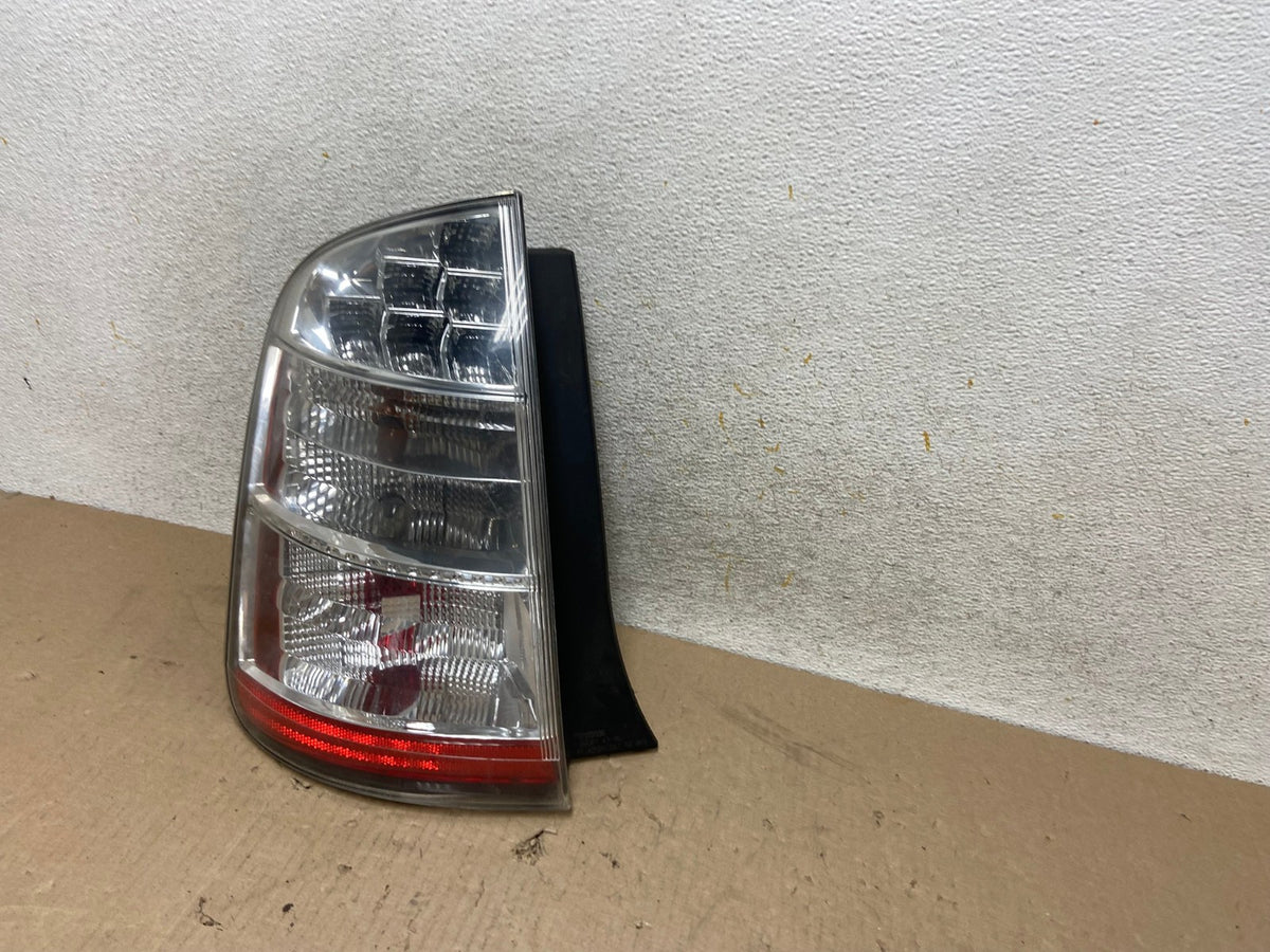 2006 2007 2008 2009 Toyota Prius Tail Light Left Driver LH AH6936 LK2