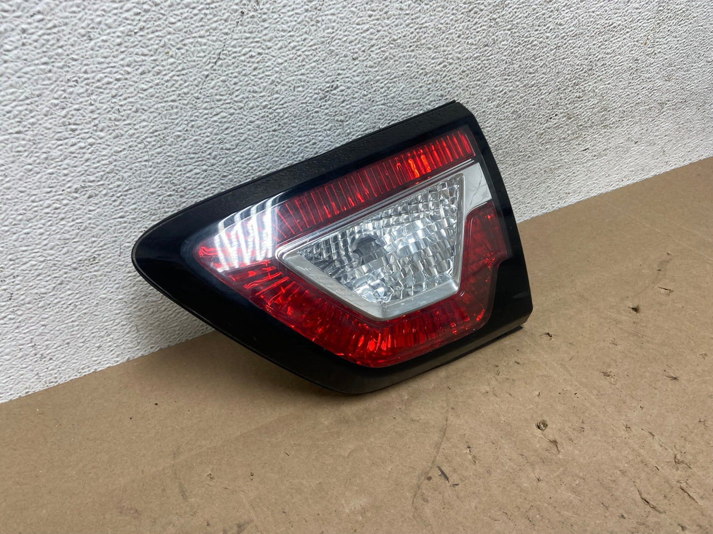2013 2017 Chevrolet Traverse Right Passenger RH Inner Tail Light AE6069 LK2