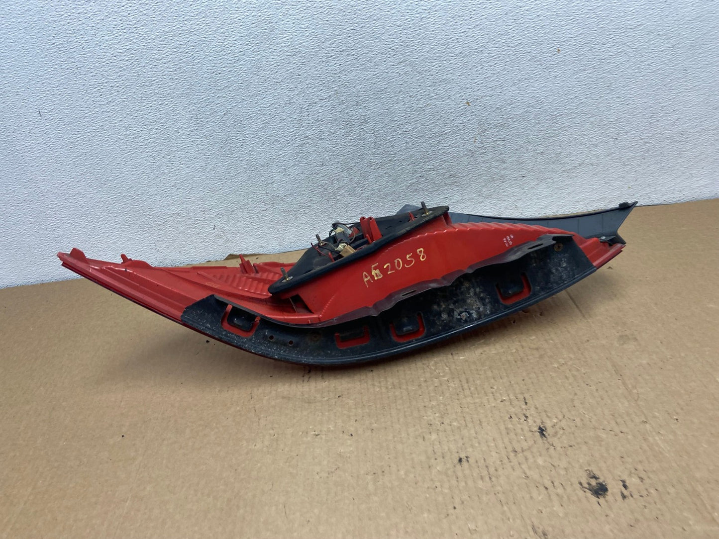 2003 2004 2005 Honda Accord Coupe Right Passenger Rh Tail Light AG2058 LK8