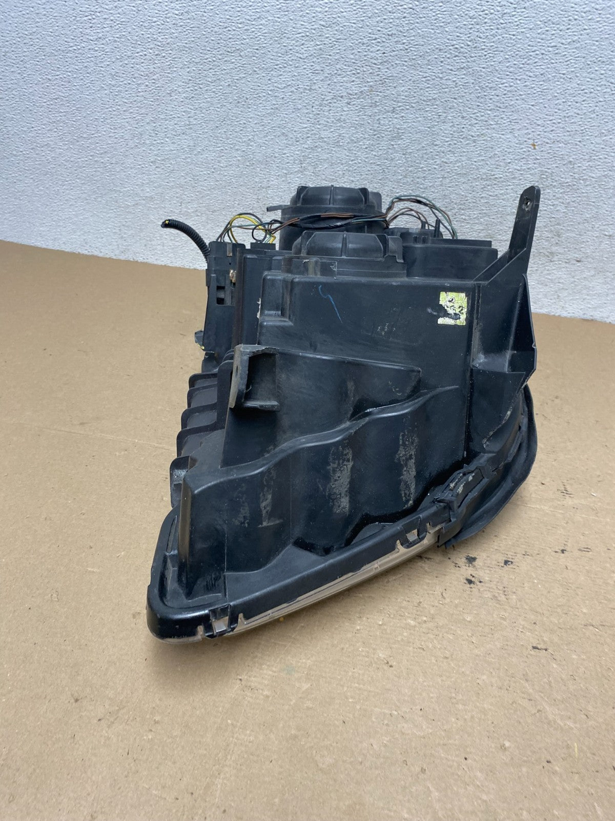 2010 to 2015 GMC Terrain Halogen Left Driver Lh Side Headlight AF4722 DW9