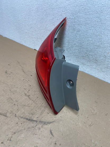 2008 to 2015 Nissan Rogue Left Driver Lh Side Tail Light AG4211 LK1