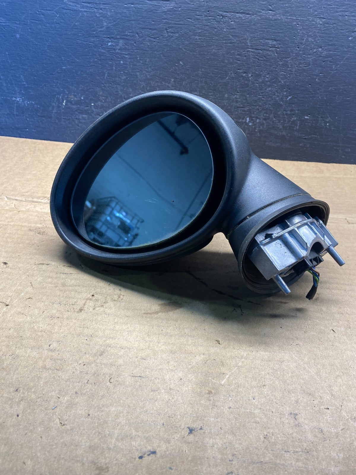 2002 to 2007 Mini Cooper Driver Left Side View Power Door Mirror ad3365 DG6