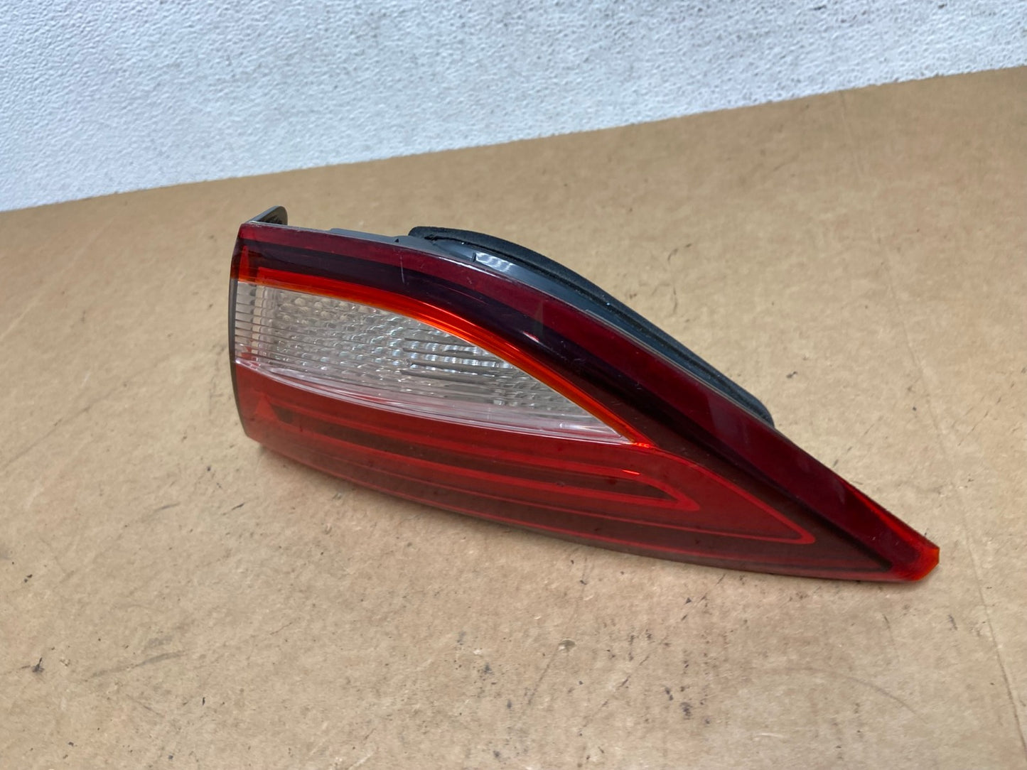 2015 to 2017 Chrysler 200 Sedan Right Passenger Inner Tail Light AE3205 LK1
