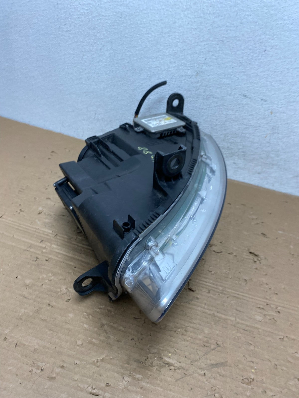2009-2011 Audi A6 Right Passenger RH Side Headlight Xenon HID AD4388 DW7
