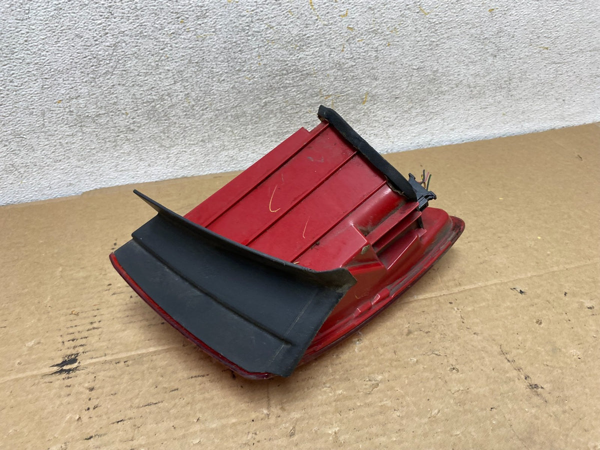 2011 to 2014 Volkswagen Jetta Right Passenger Rh Side Tail Light AH8110 DW3