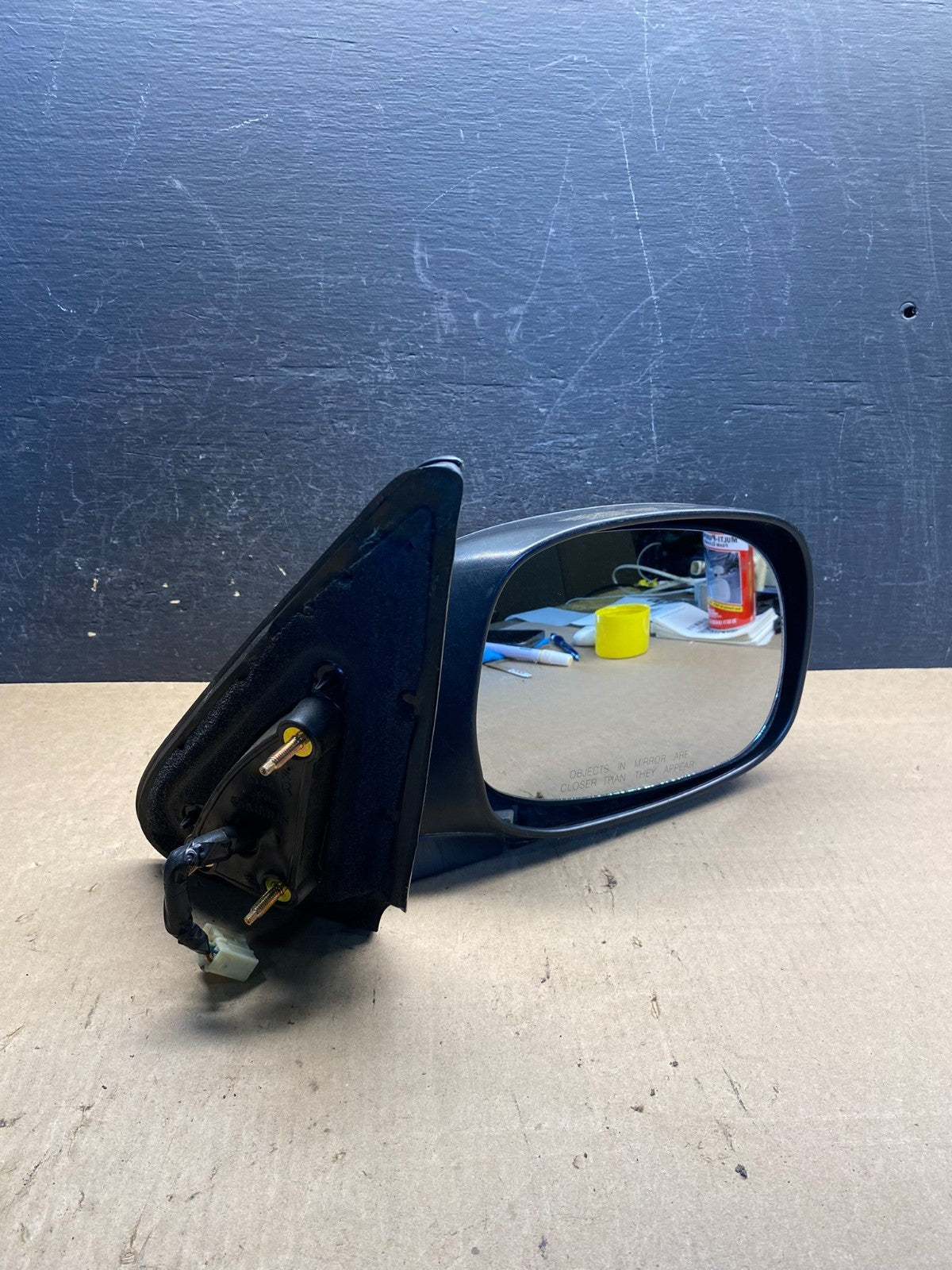 2001 to 2006 Toyota Sequoia Right Passenger RH View Door Mirror AG3456 MS10