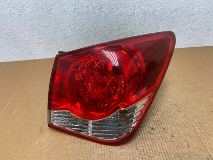 2011 2012 2013 2014 Chevrolet Cruze Right Passinger RH Side Tail Light AE1259 LK0