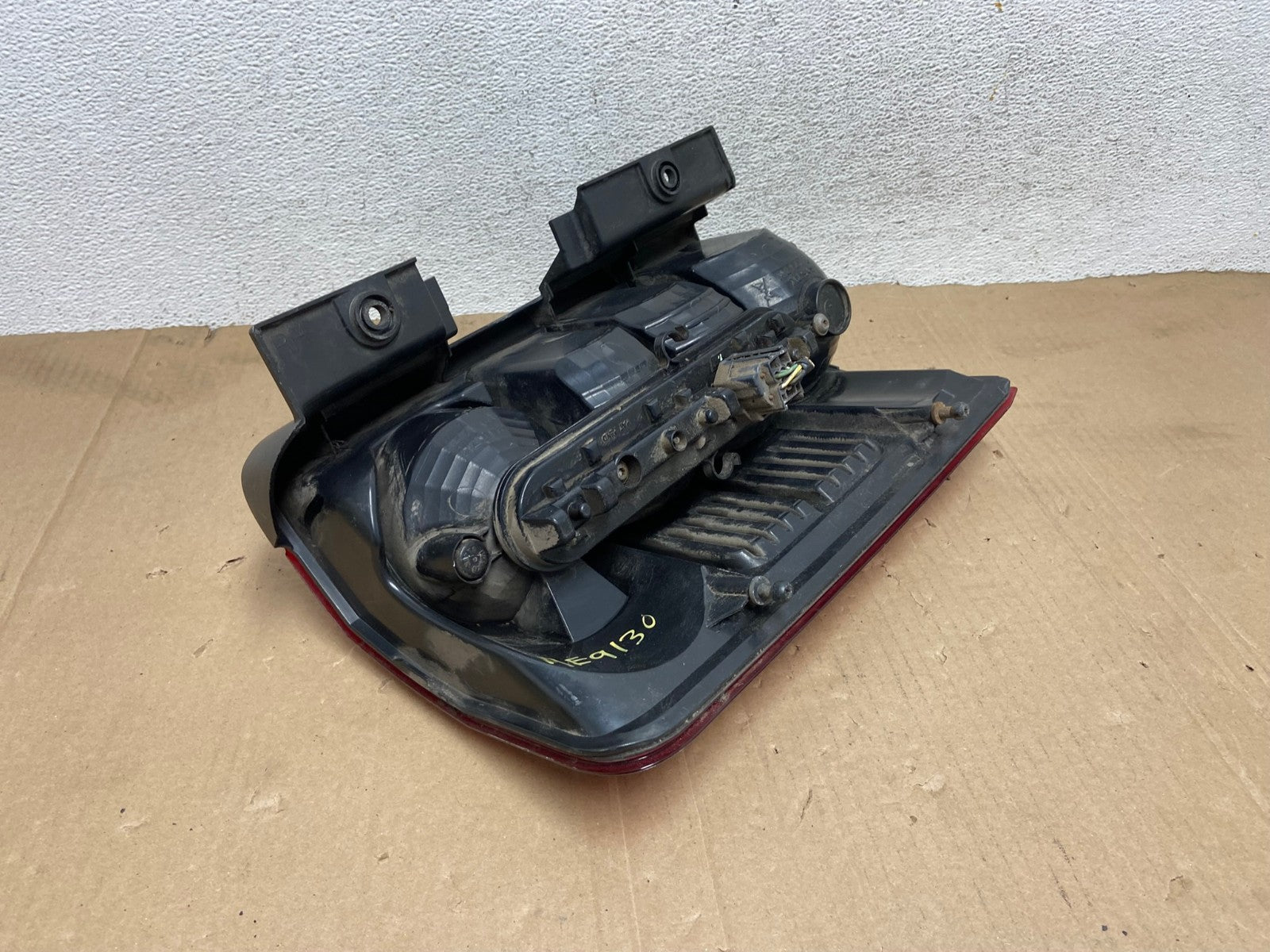 2008 to 2012 Jeep Liberty Right Passenger RH Side Tail Light AE9130 LK5