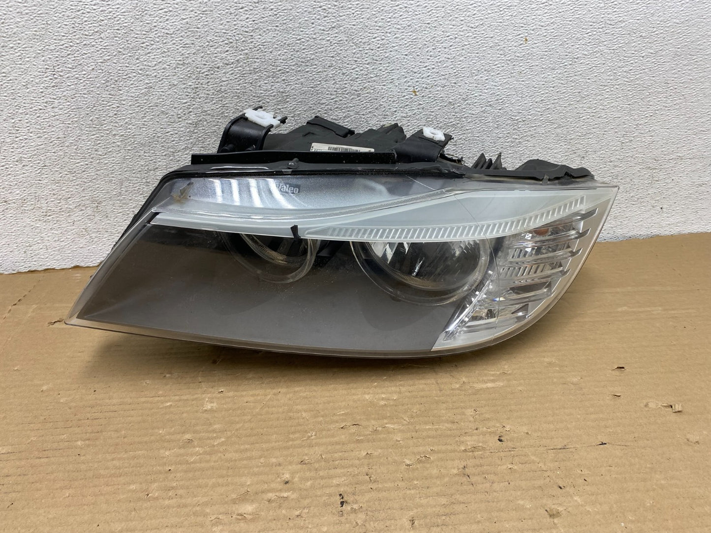 2009-2011 Bmw 3 Series 328i 4/D Sedan Left Driver Headlight Halogen AG8146 DW0