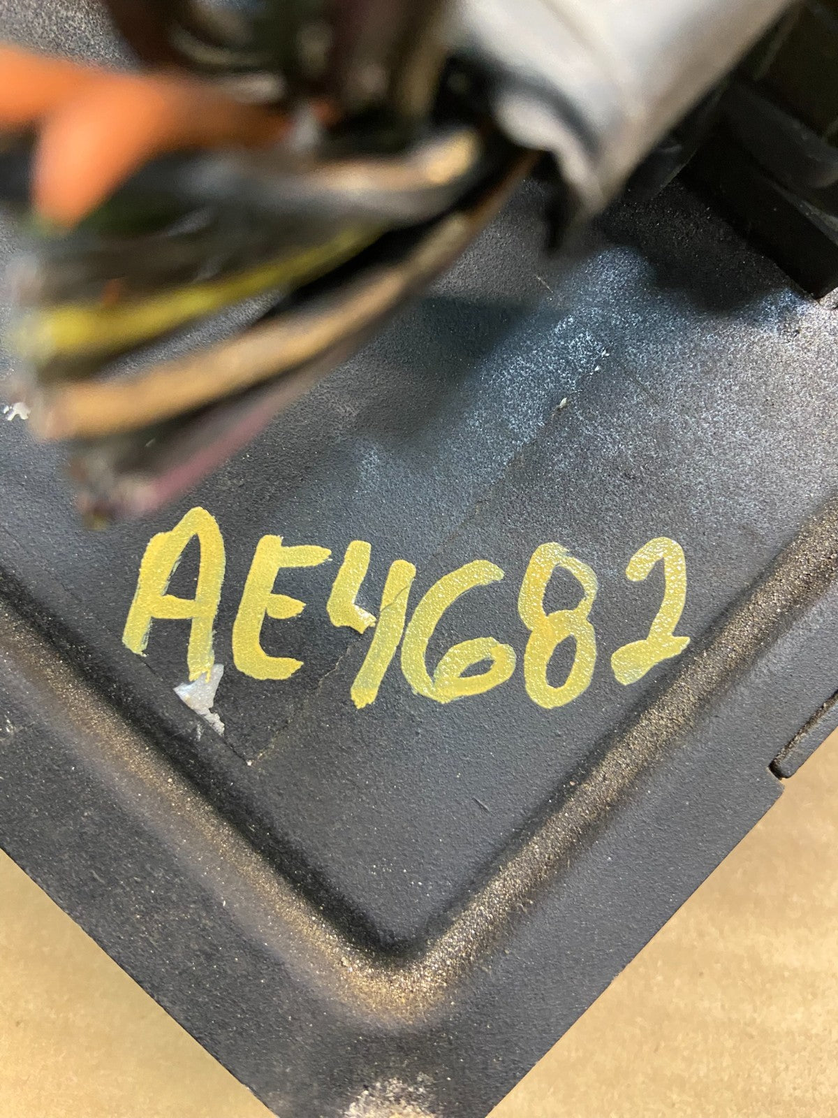 2001 Dodge Ram 1500 Engine Computer 5.9L ECM ECU P56040273 AE4682 DG3