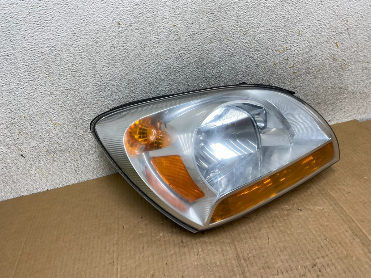 2005 to 2006 Kia Sportage Right Passenger RH Halogen Headlight DEPO AI6576 DW2