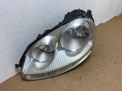 2005 to 2010 Volkswagen Jetta Left Driver LH Side Headlight Halogen AD8138 DW2