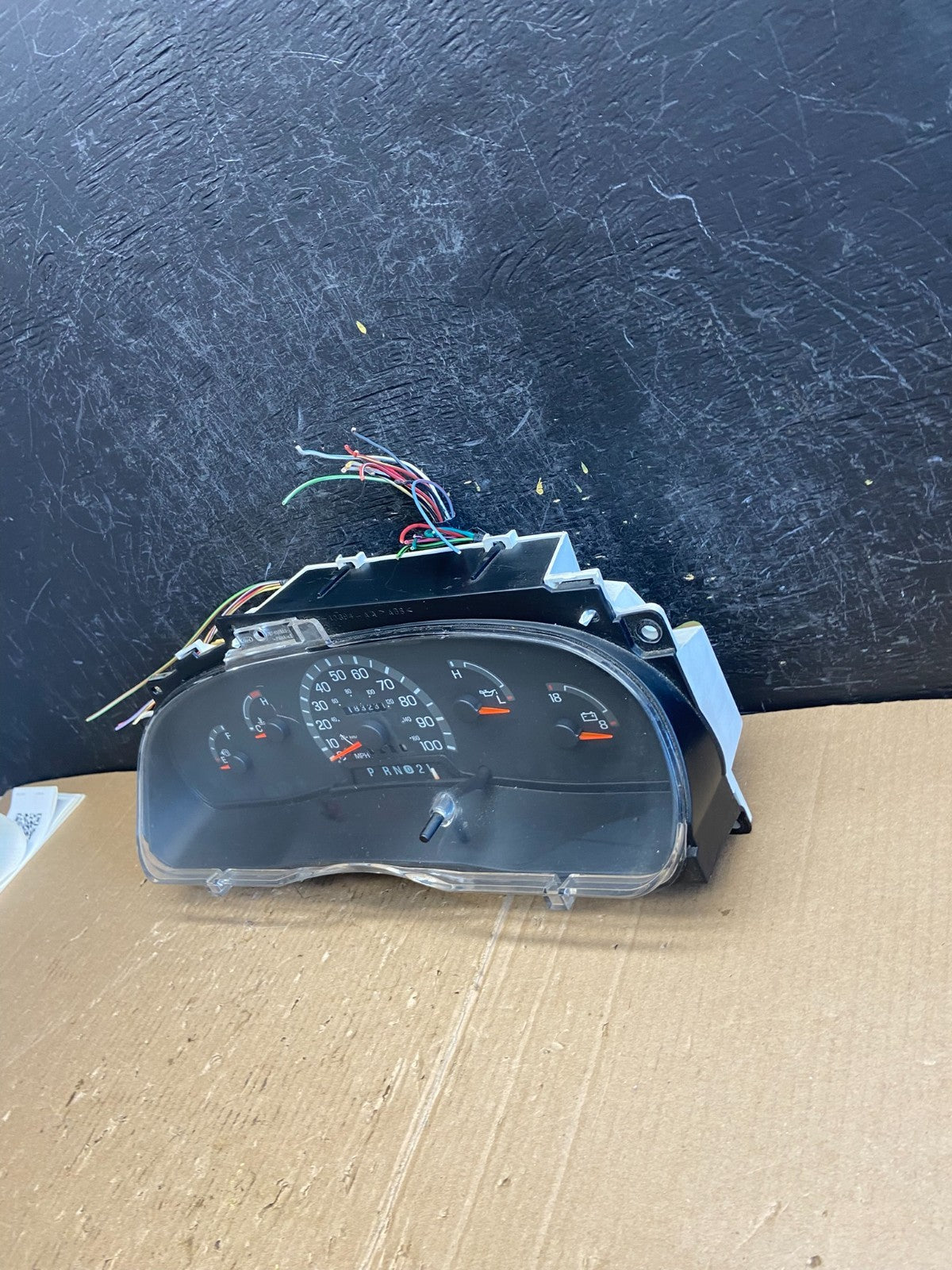 1999 Ford E250 E350 E450 VAN Speedometer Instrument Cluster AE4121 DG2