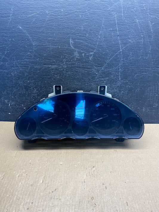 2008 to 2012 Buick Enclave Instrument Gauge Cluster Speedometer AG18750