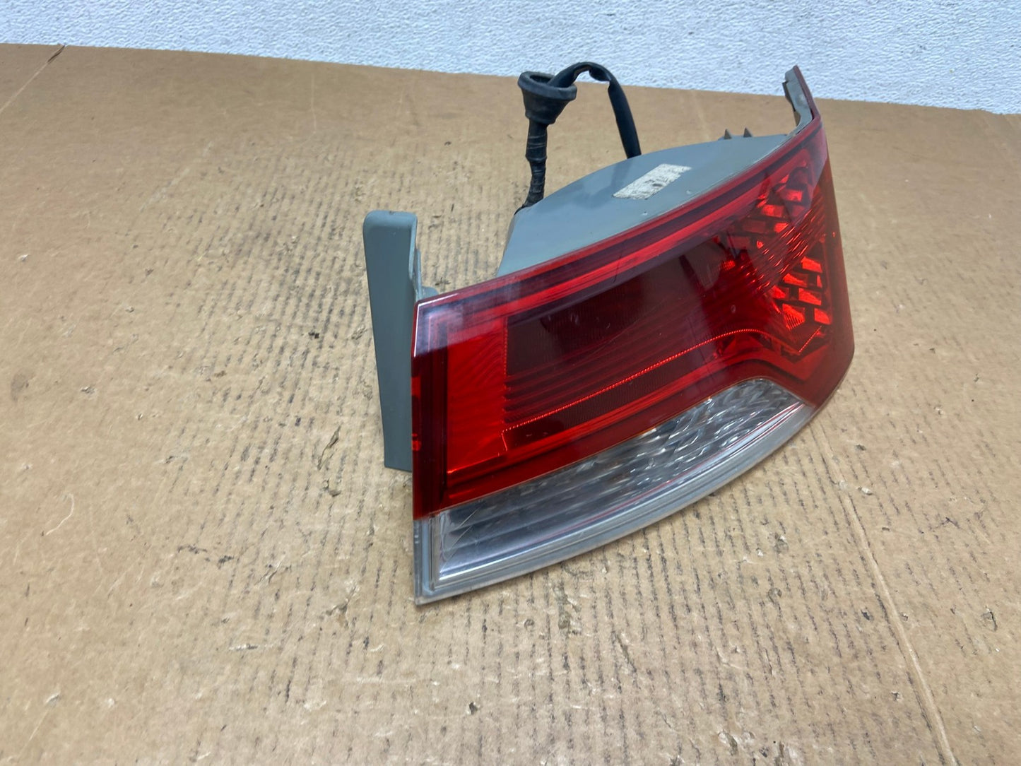 2010 to 2013 Kia Forte Koup Right Passenger RH Tail Light AE1191 LK2