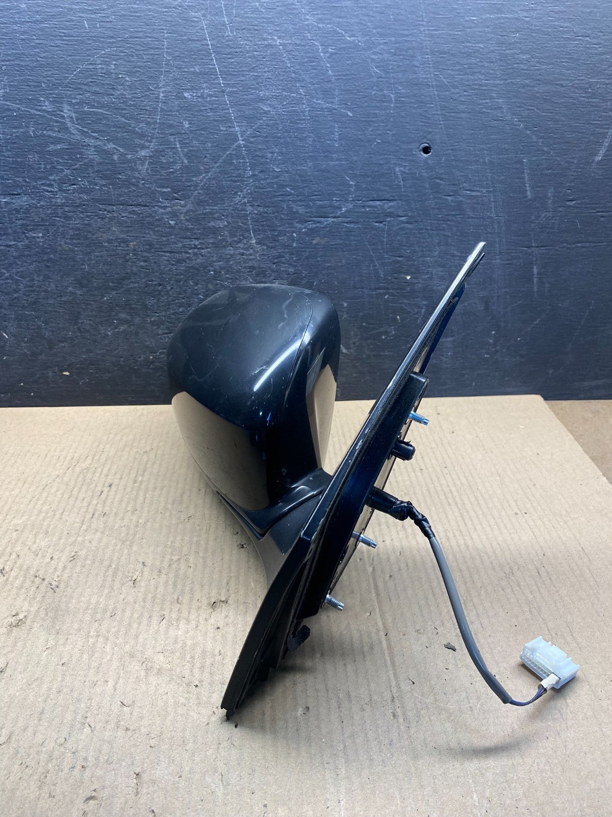 2009 to 2014 Nissan Murano Right Passenger Side View Door Mirror AH4558 DW2